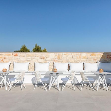Anna Mare Luxury Apartments Афітос Екстер'єр фото