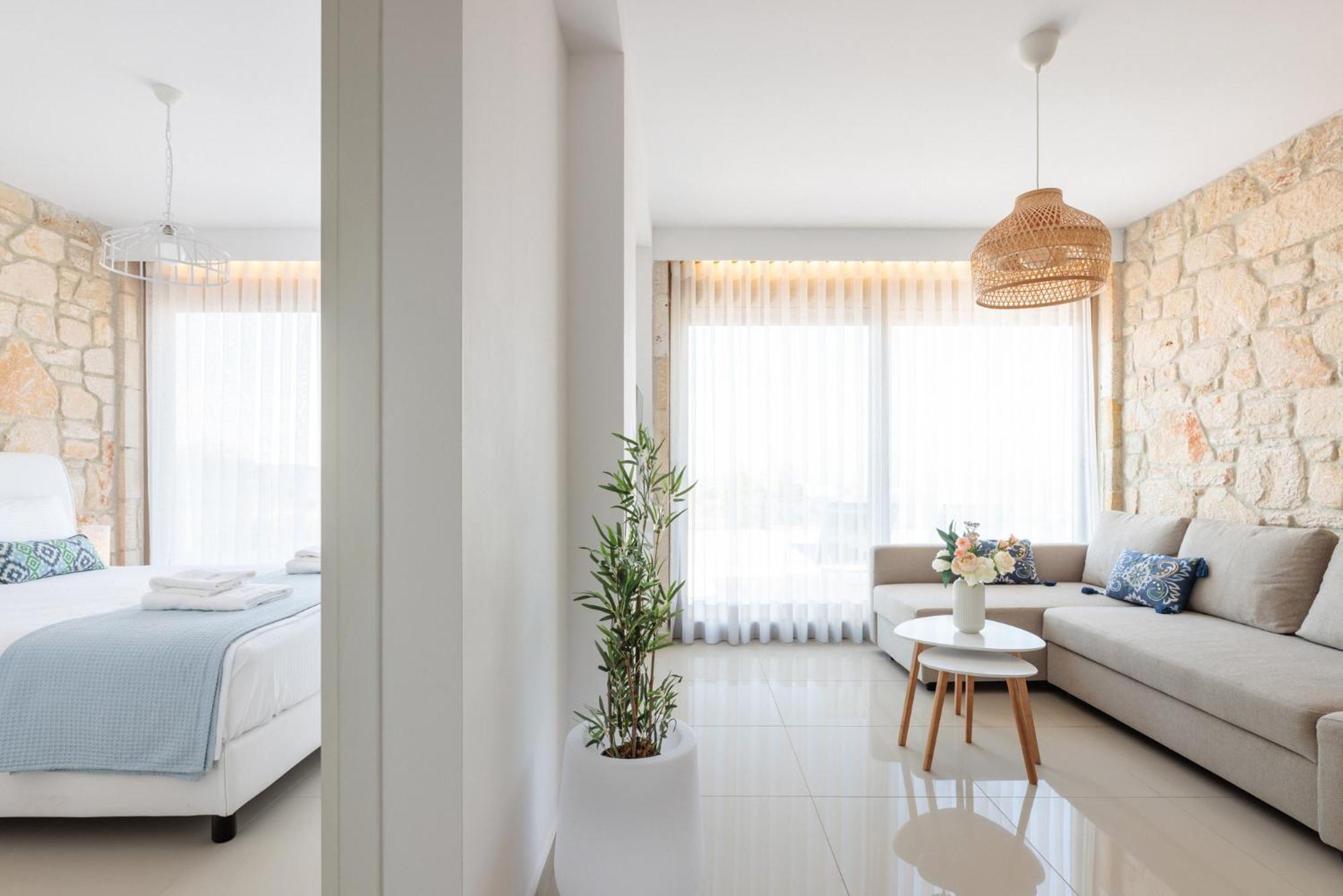 Anna Mare Luxury Apartments Афітос Екстер'єр фото