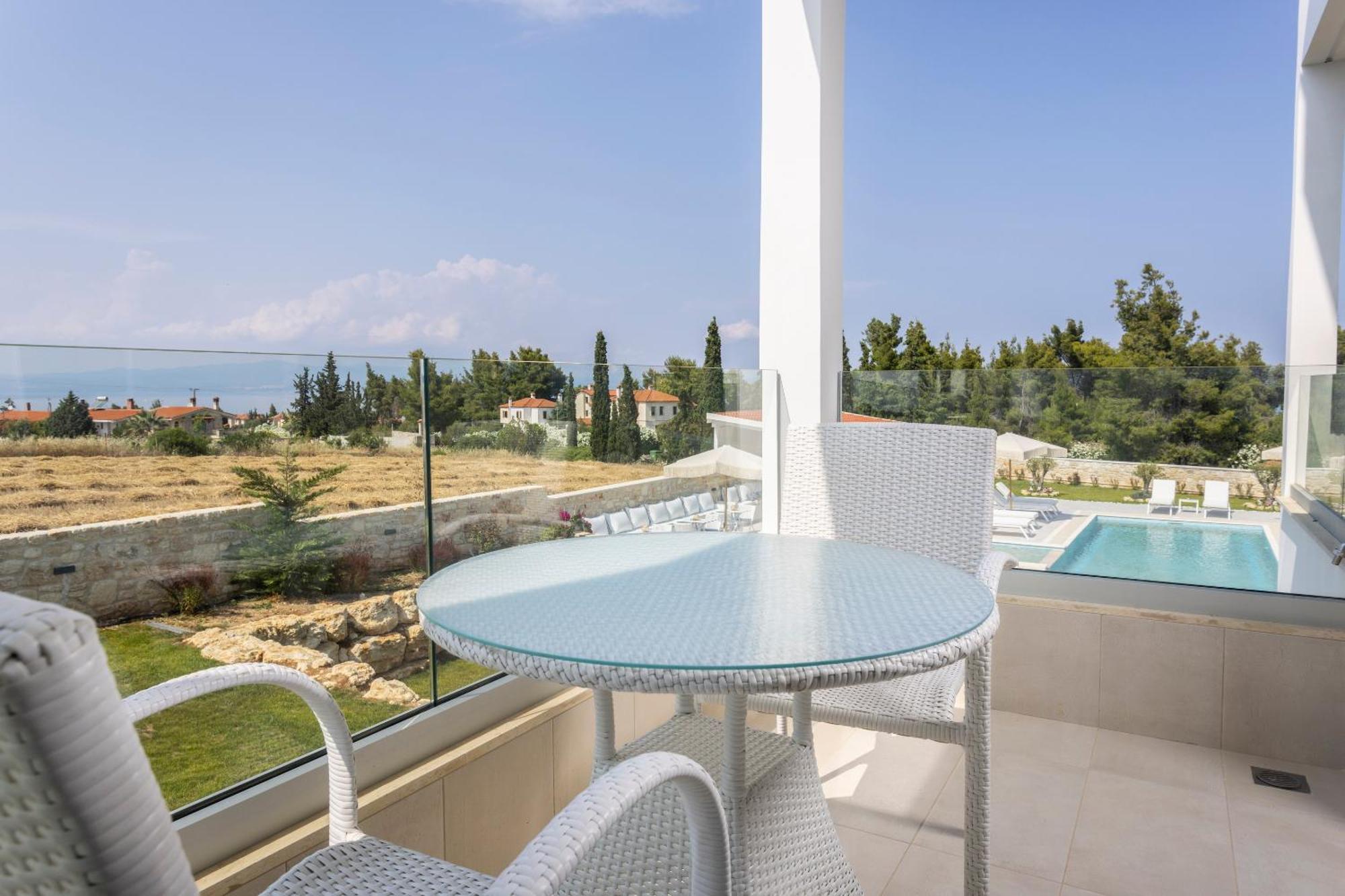 Anna Mare Luxury Apartments Афітос Екстер'єр фото