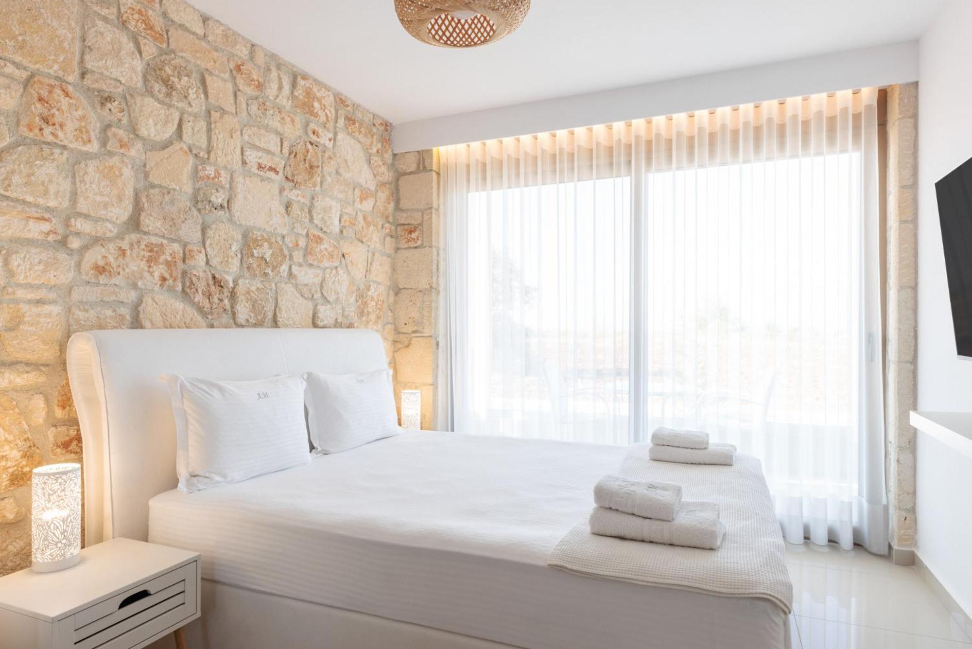 Anna Mare Luxury Apartments Афітос Номер фото
