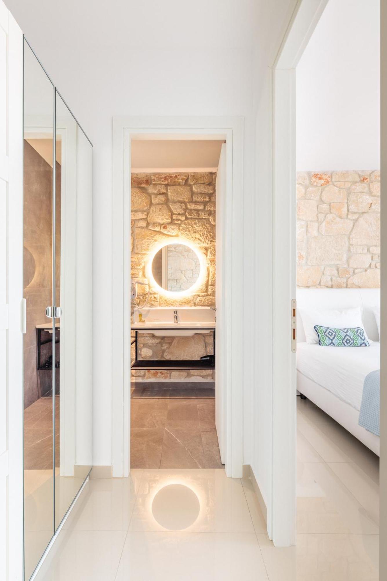Anna Mare Luxury Apartments Афітос Номер фото