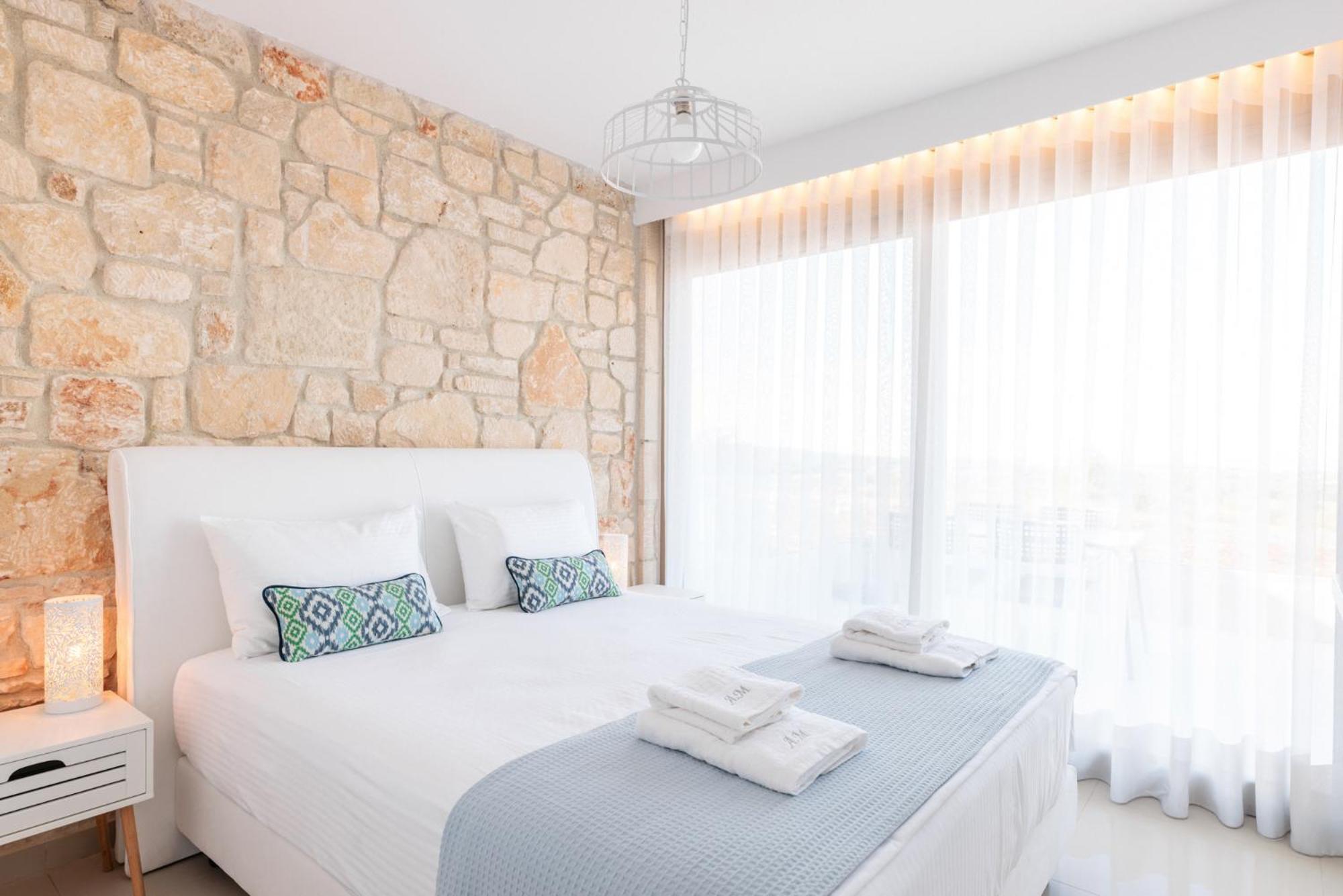 Anna Mare Luxury Apartments Афітос Номер фото